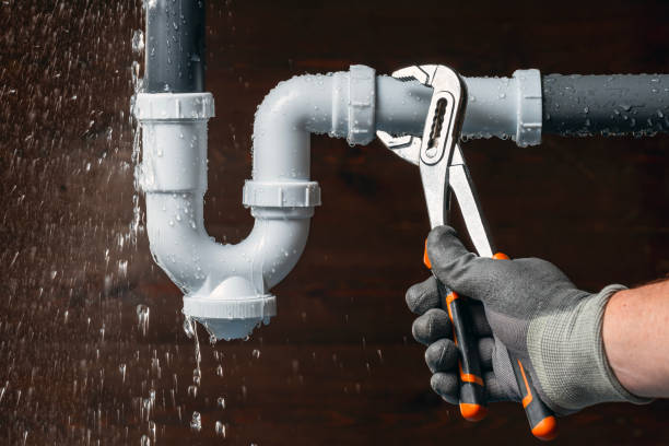 Professional Drain Cleaning technician working in Peoria, IL